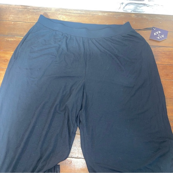 Ava & Viv Classic Black wide leg pants 1X - Picture 4 of 6